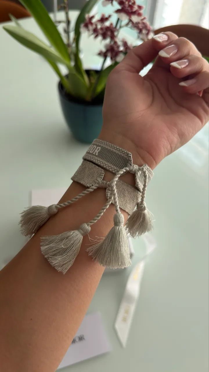 Kit 2 pulseiras christian Dior  - Foto 4