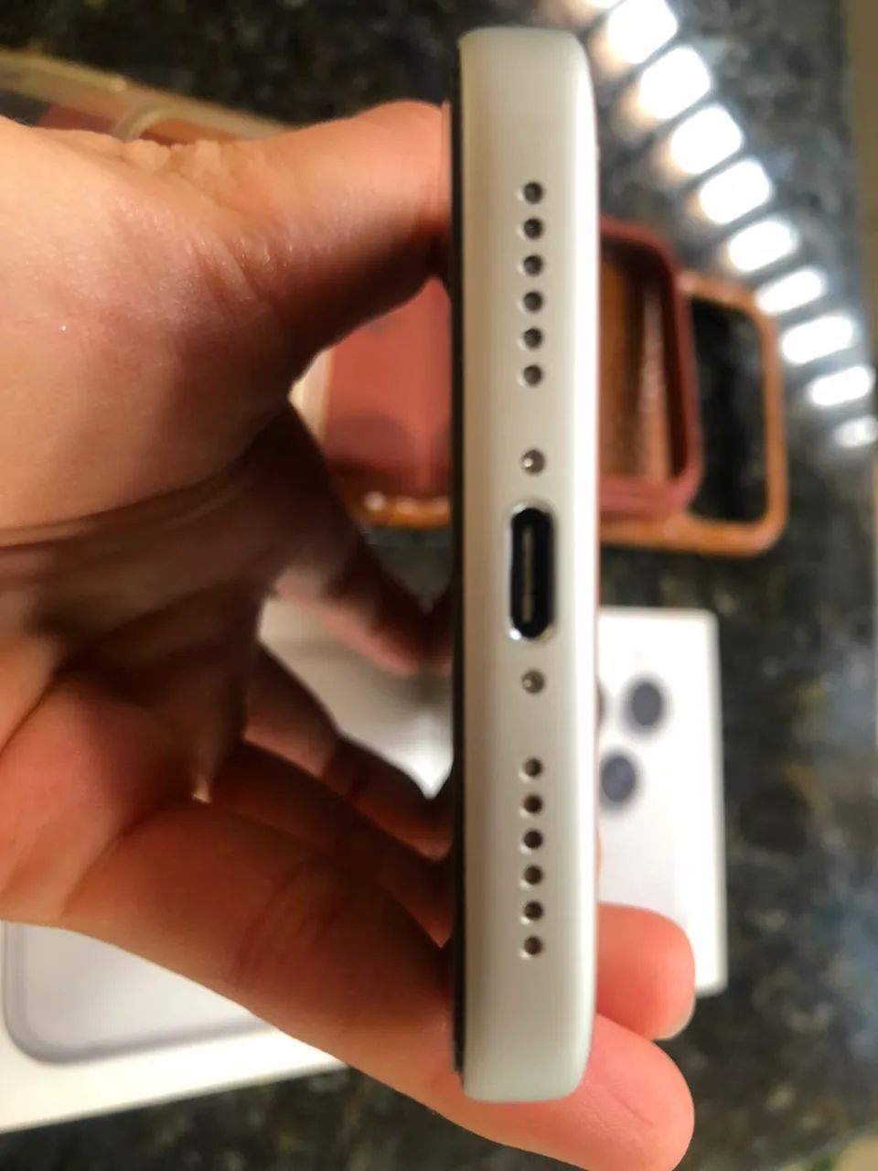iPhone 17 pro max branco 256gb GARANTIA APPLE 06/03) Zero detalhes  - Foto 5