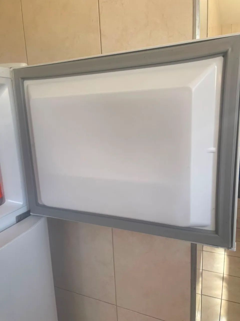 Geladeira Eletrolux  - Foto 4