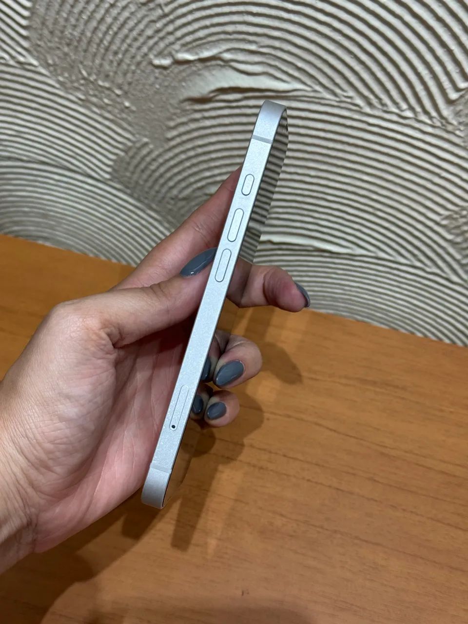IPHONE 16E 256GB - Foto 4