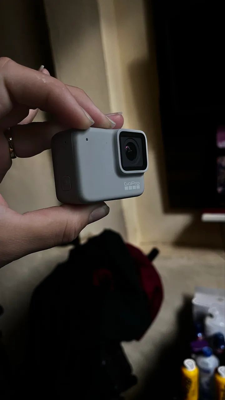 Vendo GoPro white 7  - Foto 2