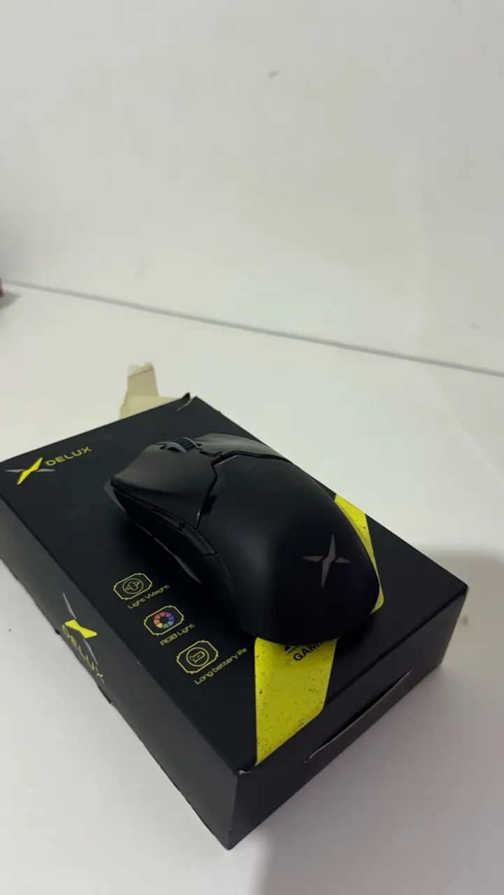 Delux M800 com defeito - Foto 2