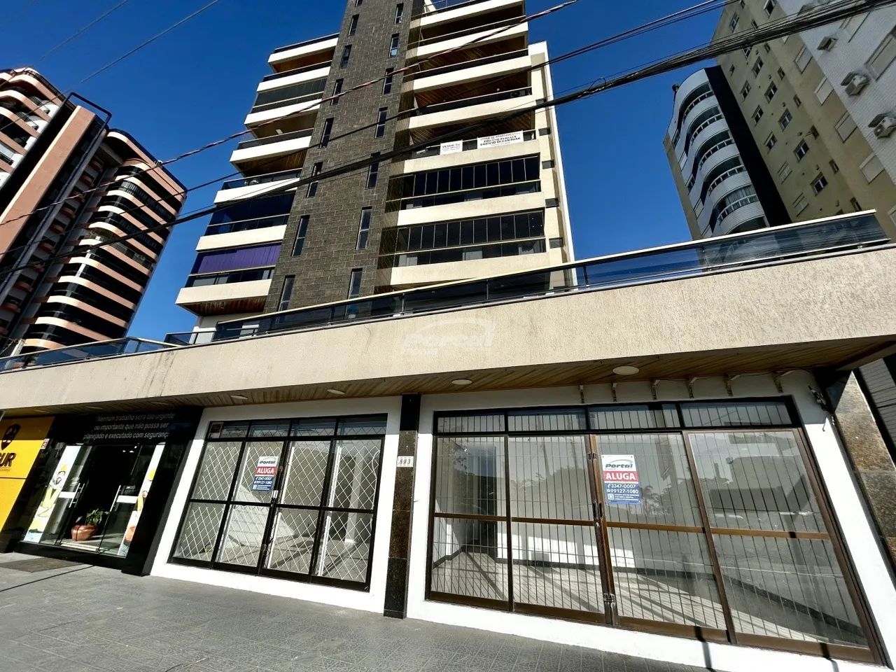 Loja térrea com aproximadamente 70m² no bairro Centro - Balneário Piçarras/SC (Cód. 21438) - Foto 3