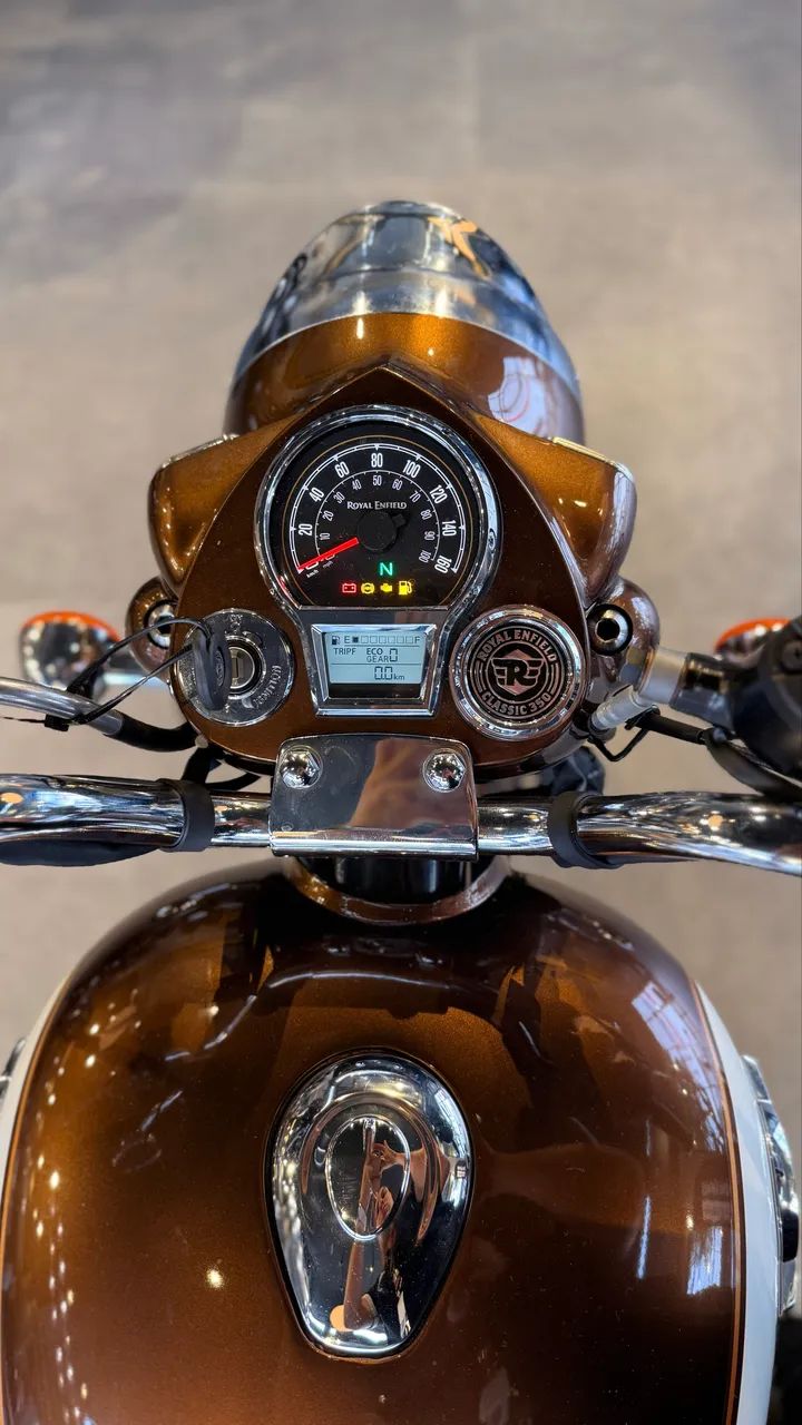CLASSIC 350cc  - Foto 5