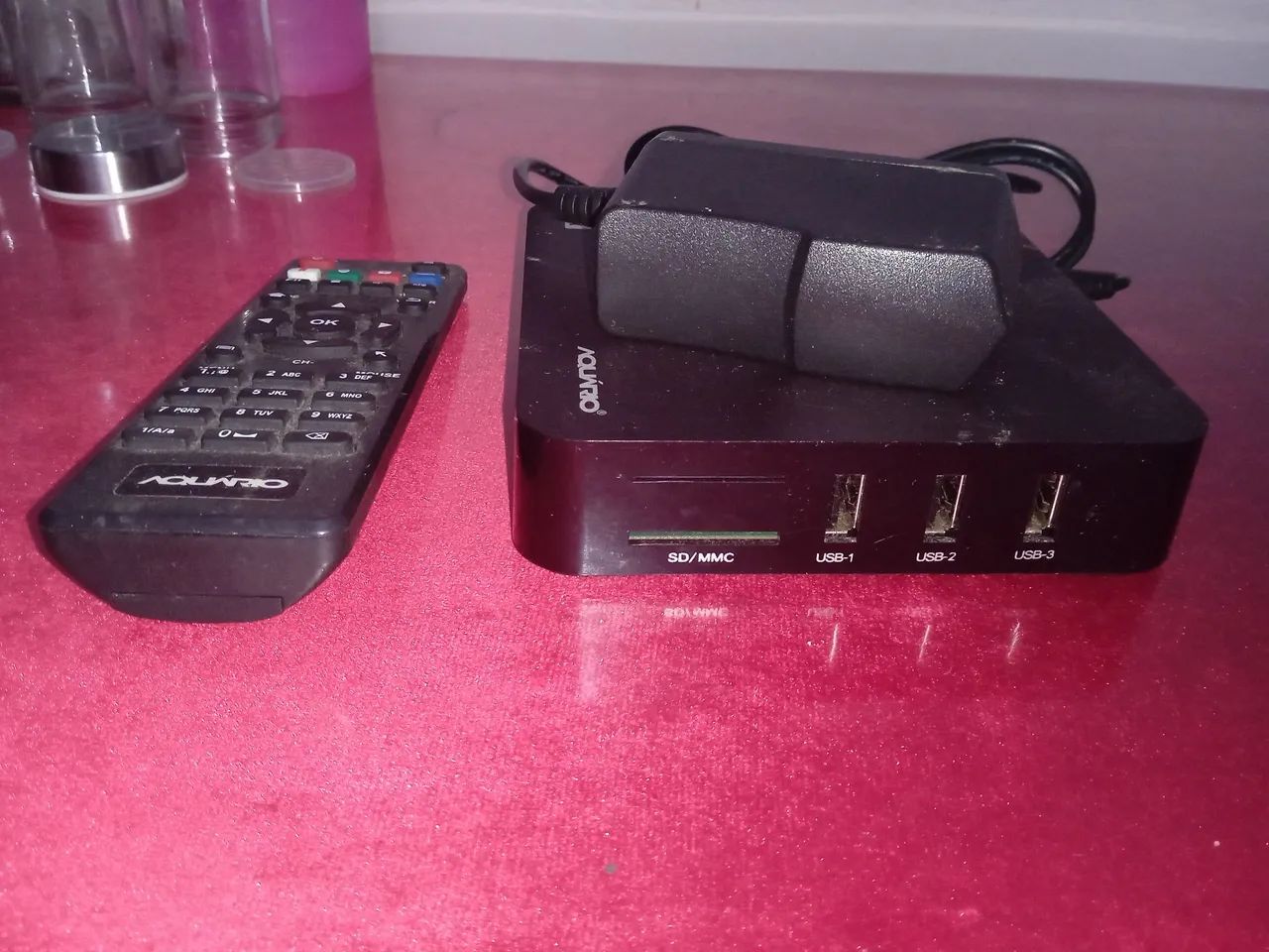 Aparelho transforma tv em smart