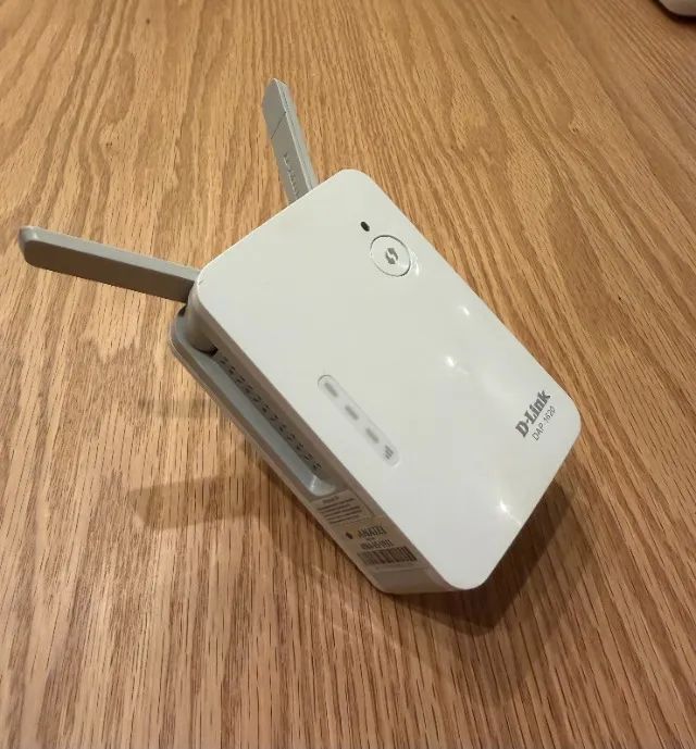 Repetidor Wi-Fi D-Link AC1200 DAP-1620