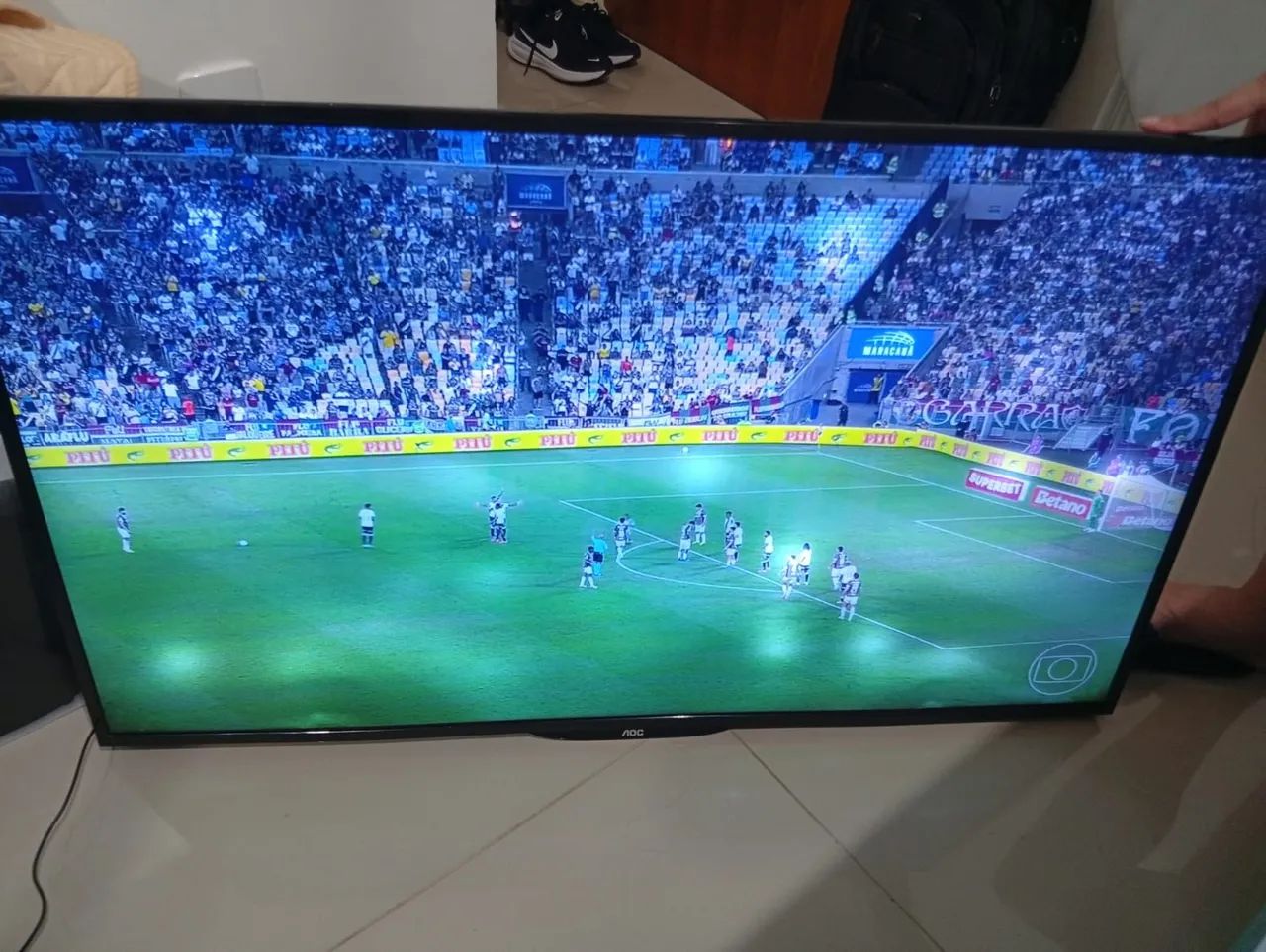 Televisão AOC 42 
