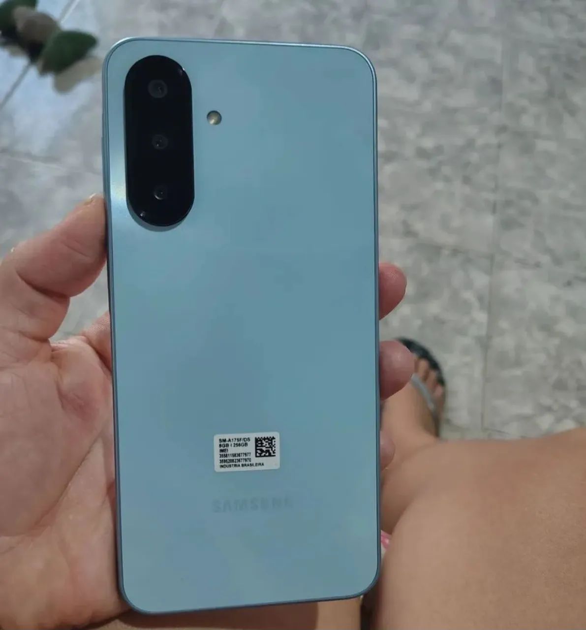 Celular  A17 - Foto 3