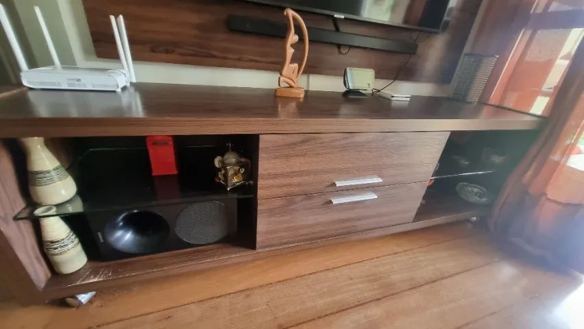 Rack MDF Com Rodas 2 Gavetas 2 Prateleiras - Foto 2