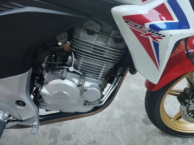 CB300R 2015 - Foto 4