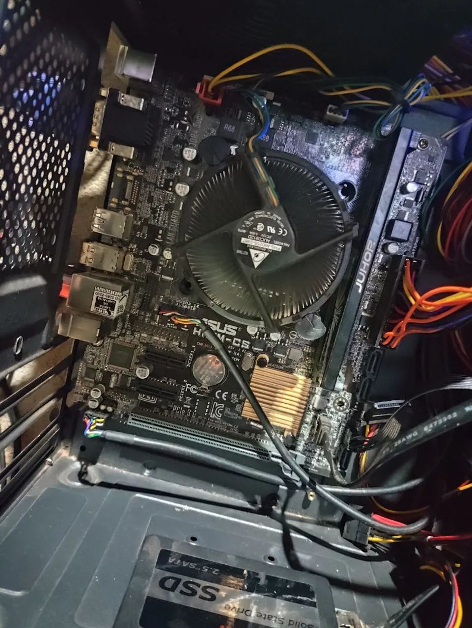 Vendo CPU core i3 de 7° geração ou troco em jbl extreme 3( Leia a descrição) - Foto 2