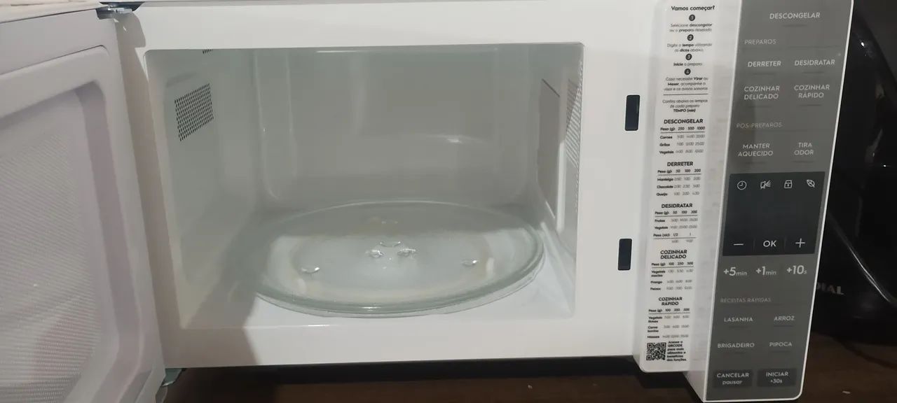 Microondas 23L