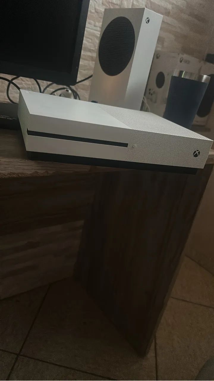 XBOX ONE S