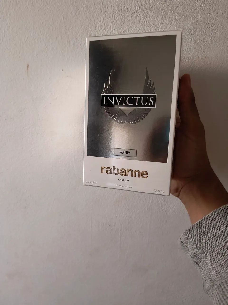 Invictus Parfum 200ml lacrado  - Foto 4