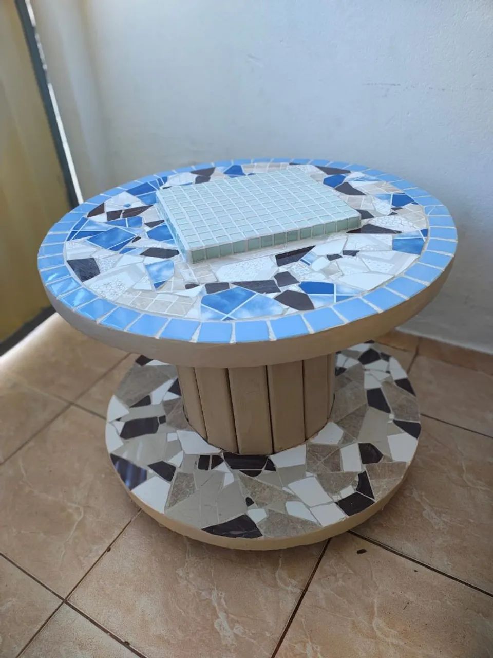 Mesa artesanal em carretel! - Foto 4