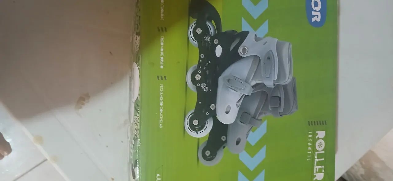 Patins novo caça tamanho 30,31 32 tamanho ajustáveis  - Foto 4
