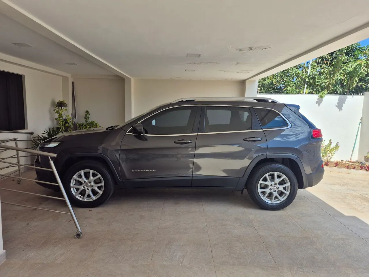 Jeep Cherokee Cherokee Longitude 3.2 4x4 V6 Aut. 2015