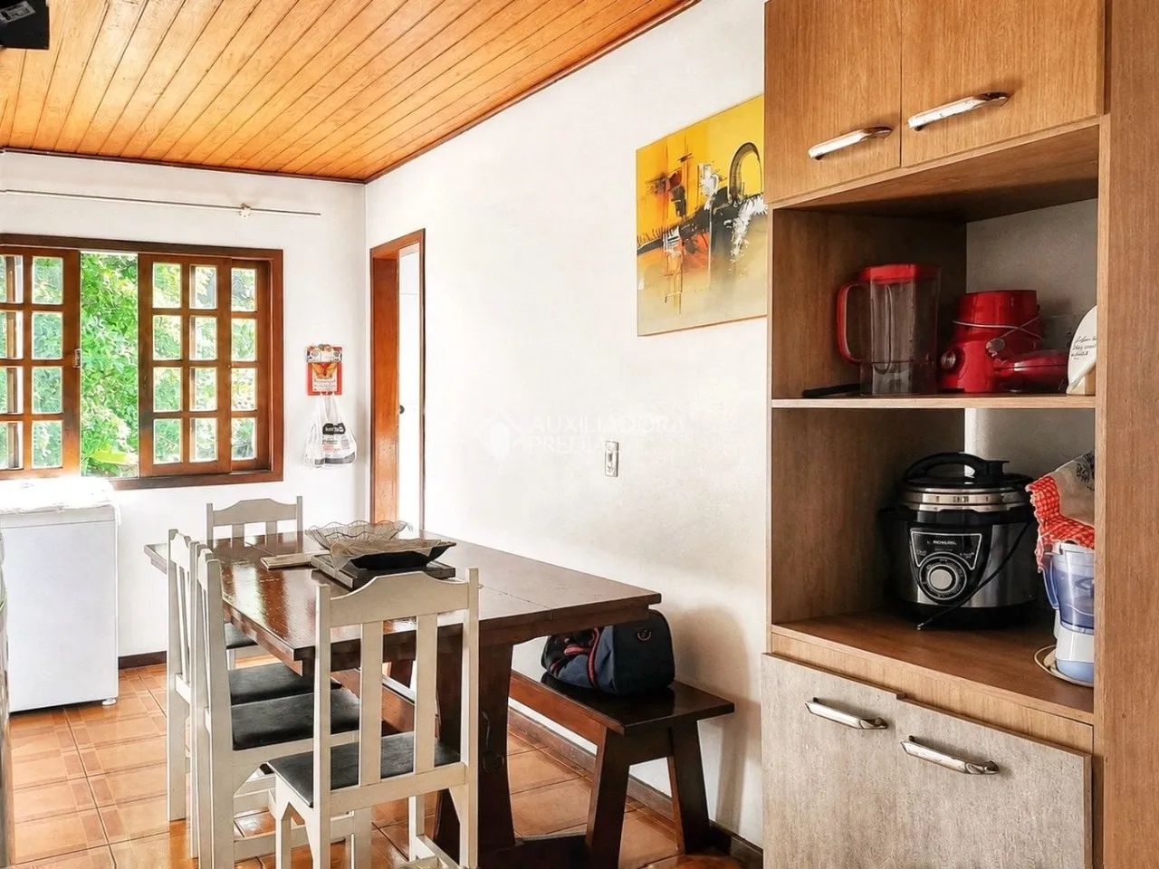 Casa com 6 dormitórios, 3 vagas de garagem no bairro Estreito - Foto 5
