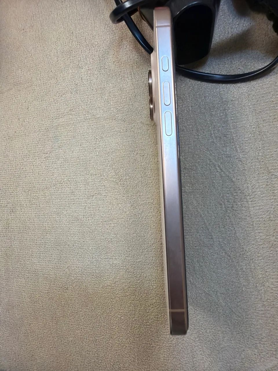 iPhone 16 pro max 256  - Foto 3