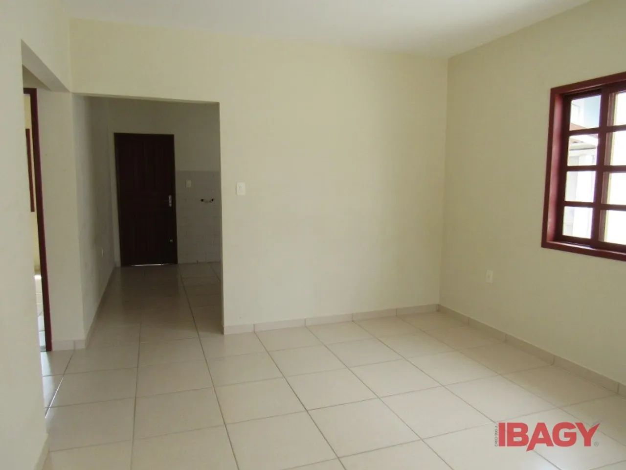 Excelente Casa 2 dormitório(s) em Carianos - Florianópolis - Foto 4