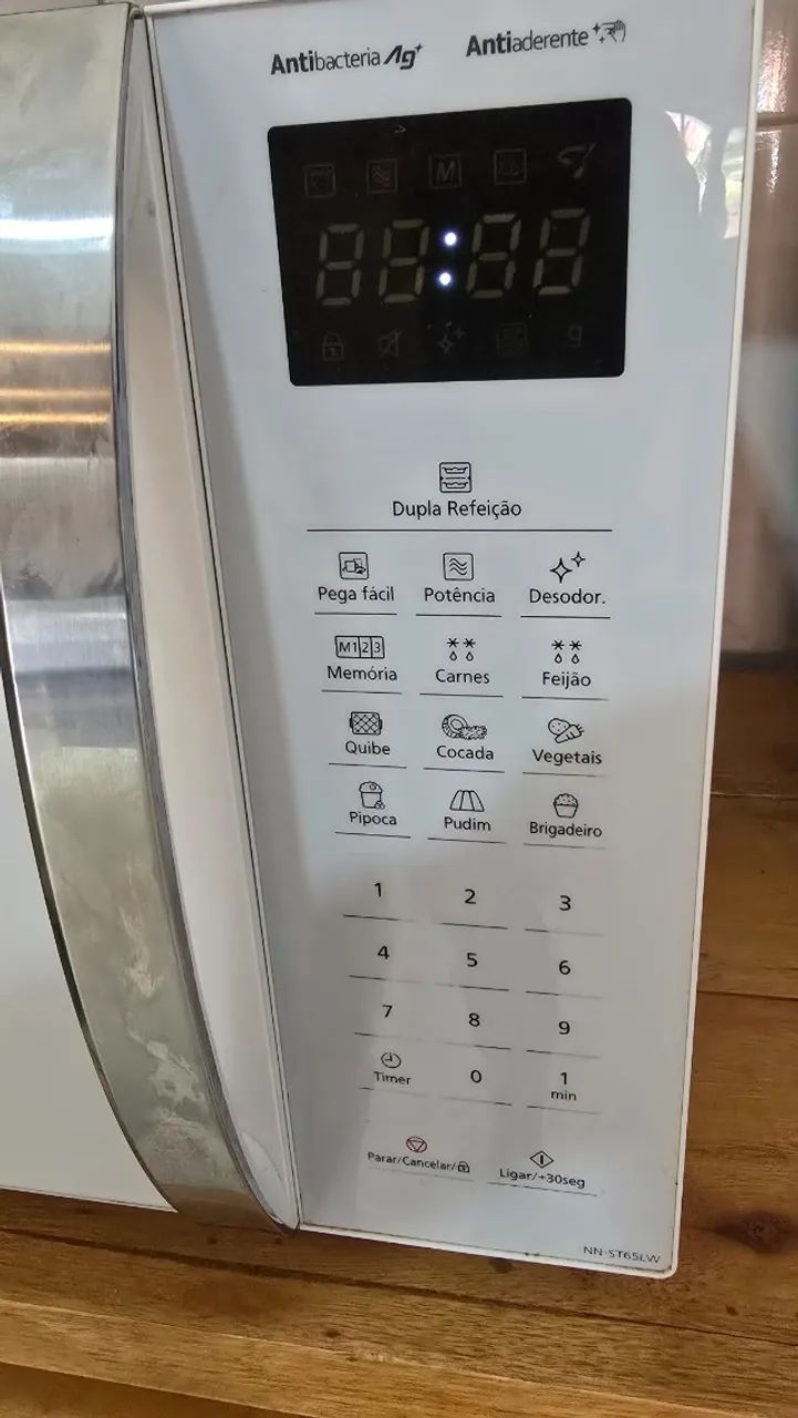 microondas branco 34litros panasonic - Foto 2