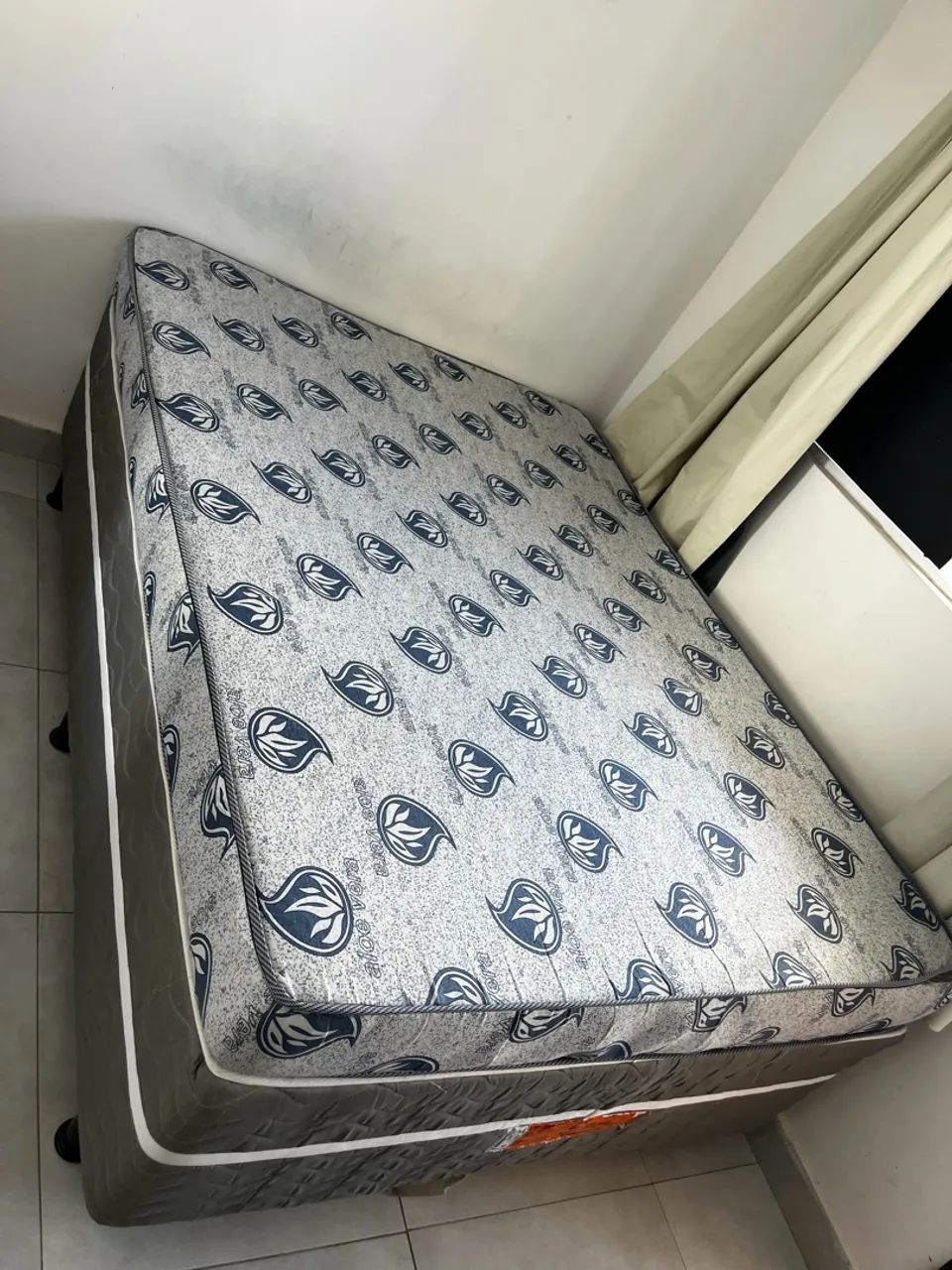 Cama box + colchão casal 