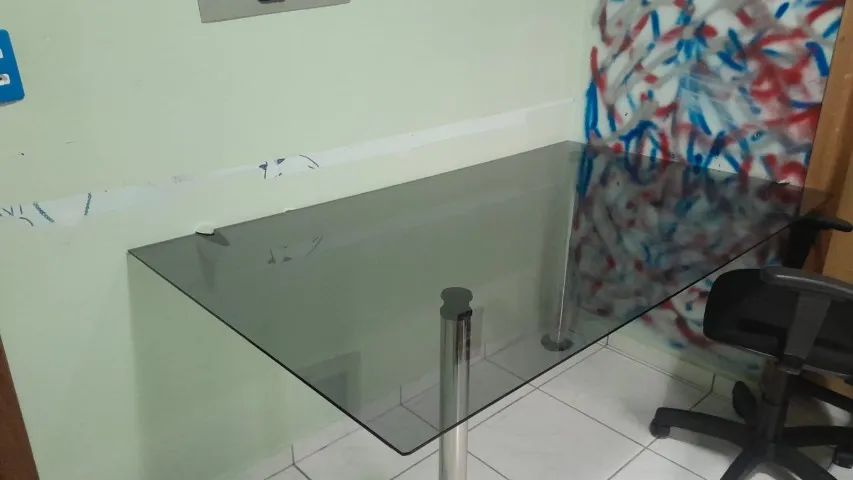 Mesa para escritório/jantar em vidro - Foto 2