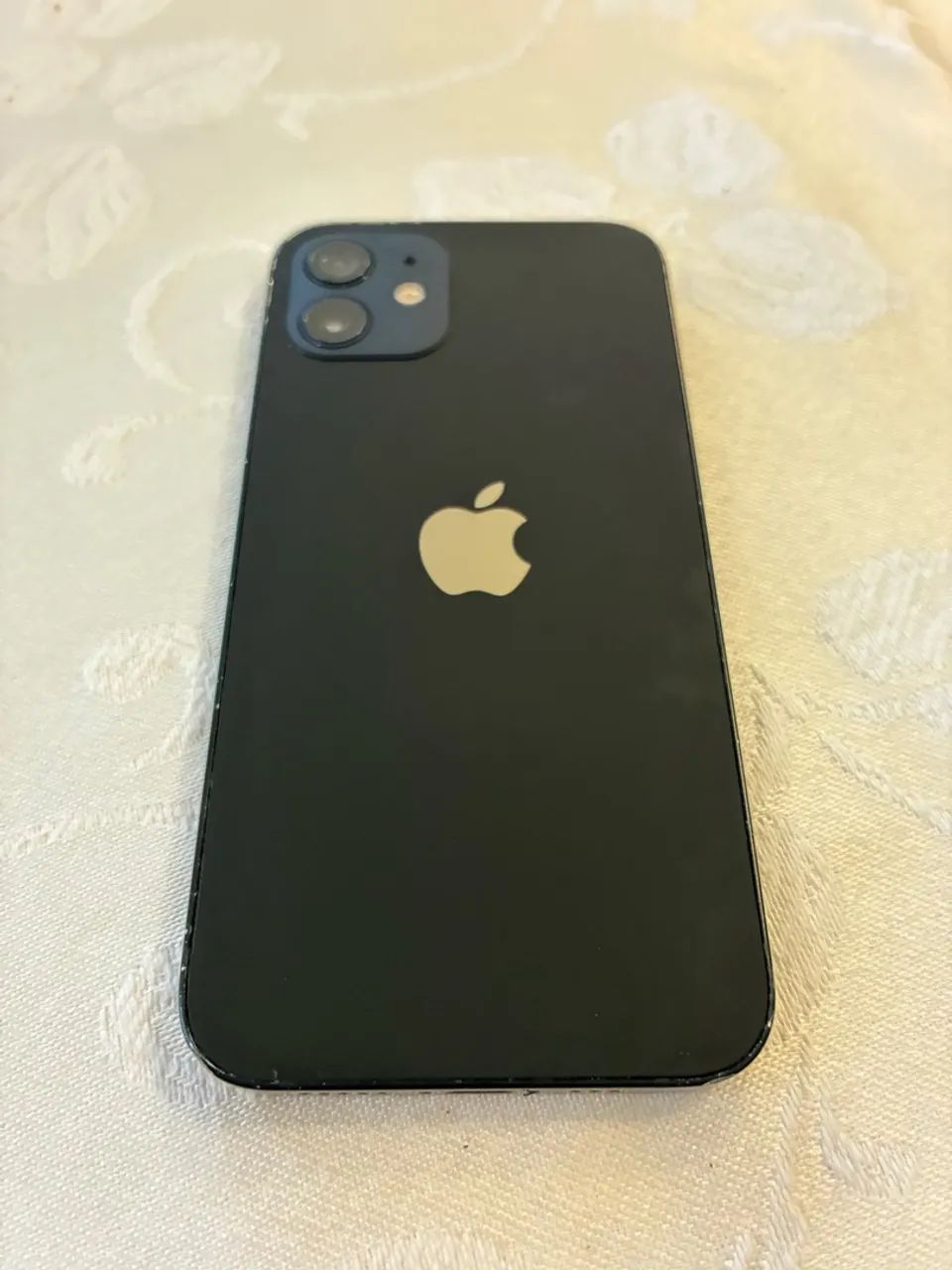 Vendo Iphone 12 conservado, único dono - Foto 2