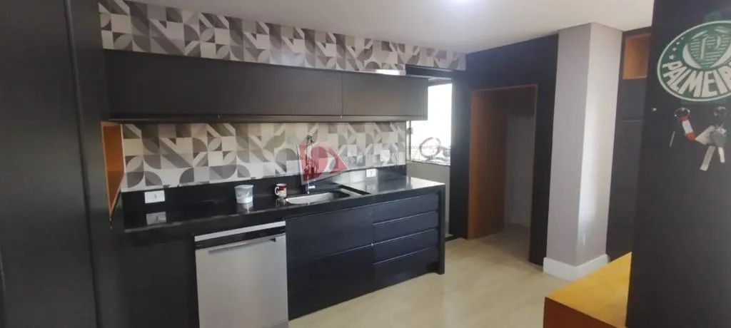 Sobrado à venda em Maringá, Zona 08, com 3 suítes, com 328.23 m² - Foto 4