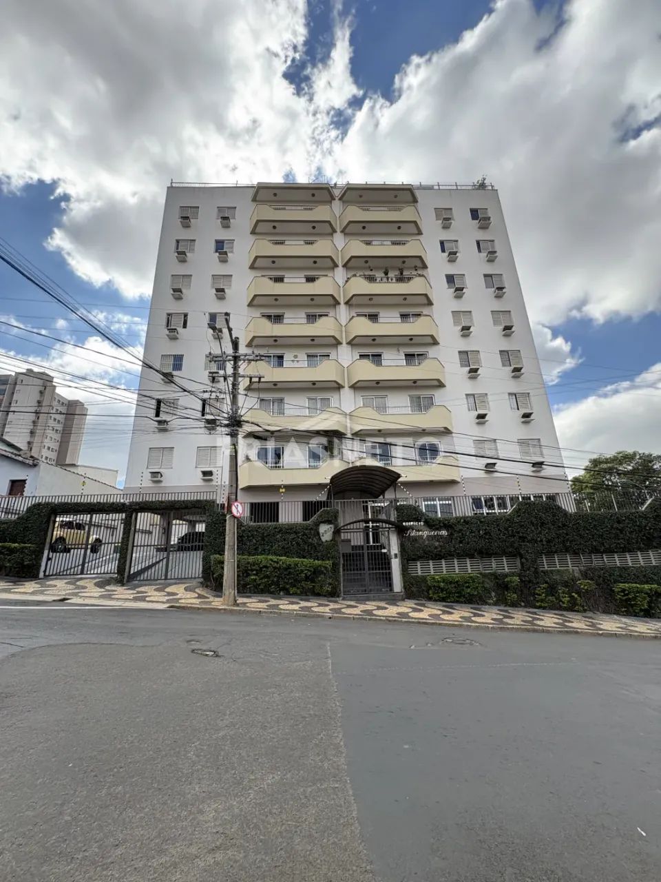 Apartamento à Venda no Ed. Pitangueiras - Foto 2