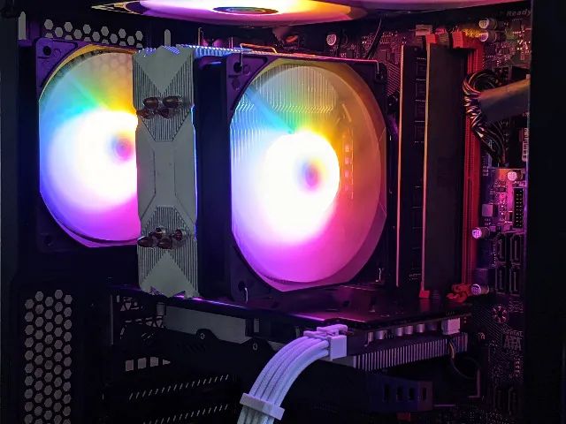 PC Gamer i7 7700K - 16 GB DDR4 - RX 560XT - Foto 3