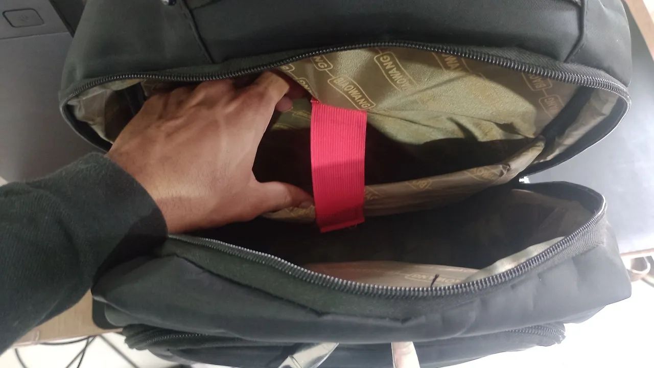 Mochila Preta Adulto Nova - Foto 5
