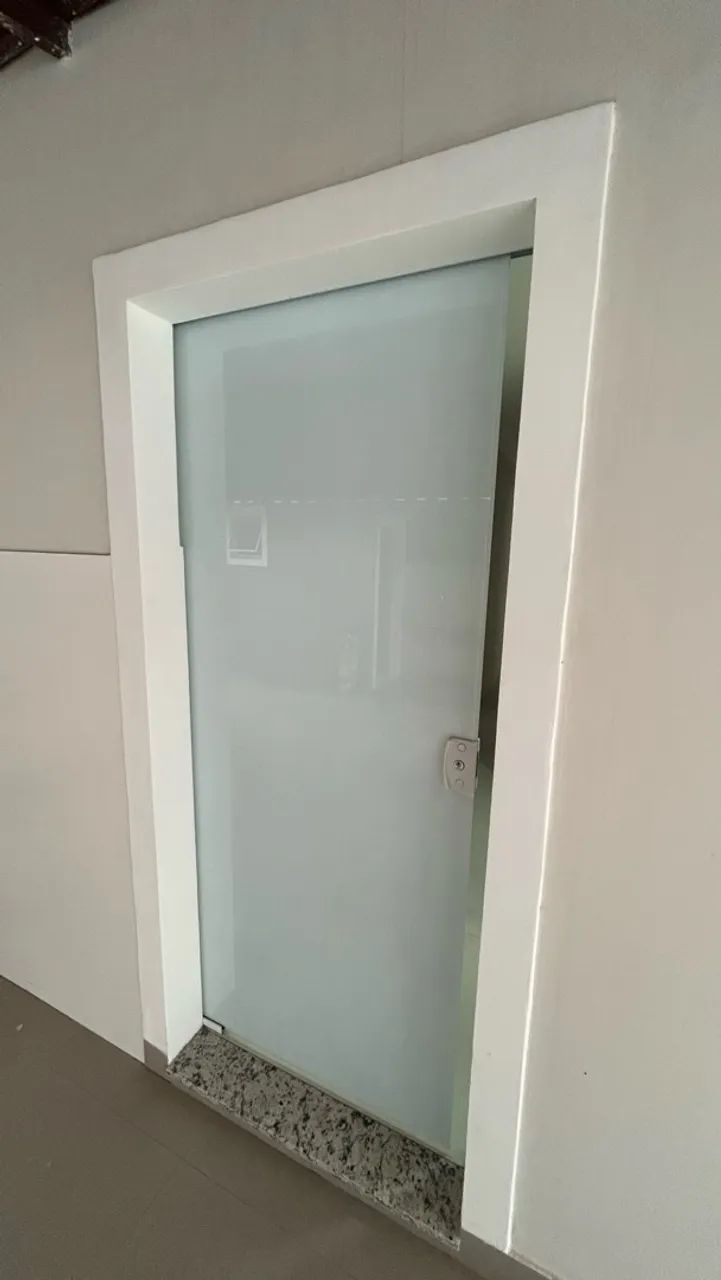 Proteção e privacidade em porta 