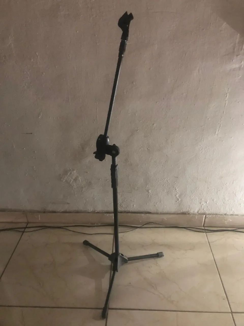 Pedestal para Microfone com Cachimbo - Sem uso - Foto 3