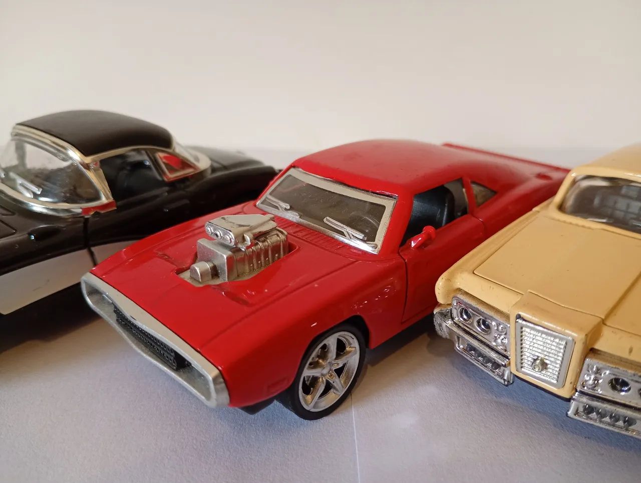 Lote 03 - Miniaturas De Carros Diversas  - Foto 3