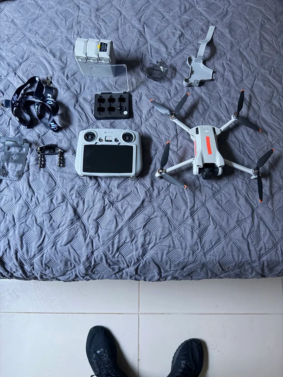 Drone DJI Mini3 combo fly more completo! - Foto 2