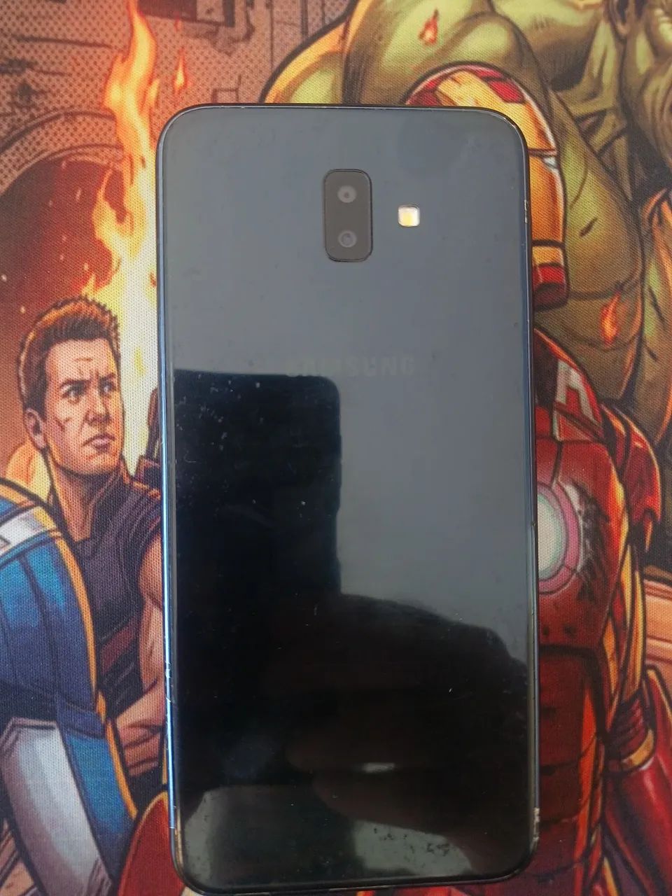 Celular j6 plus