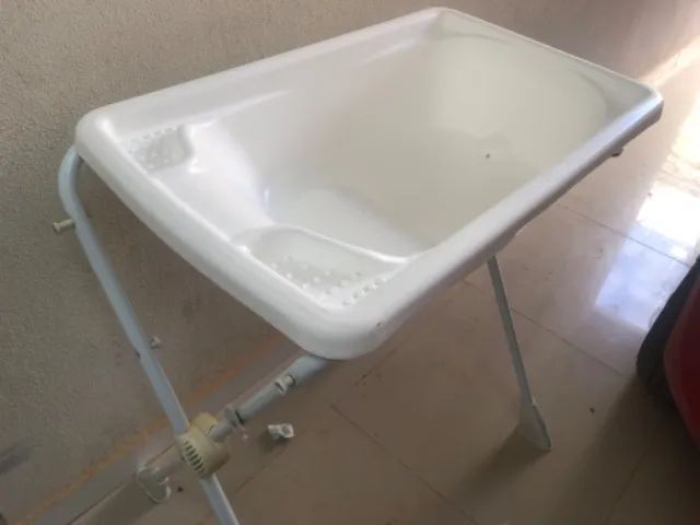 Banheira com suporte 