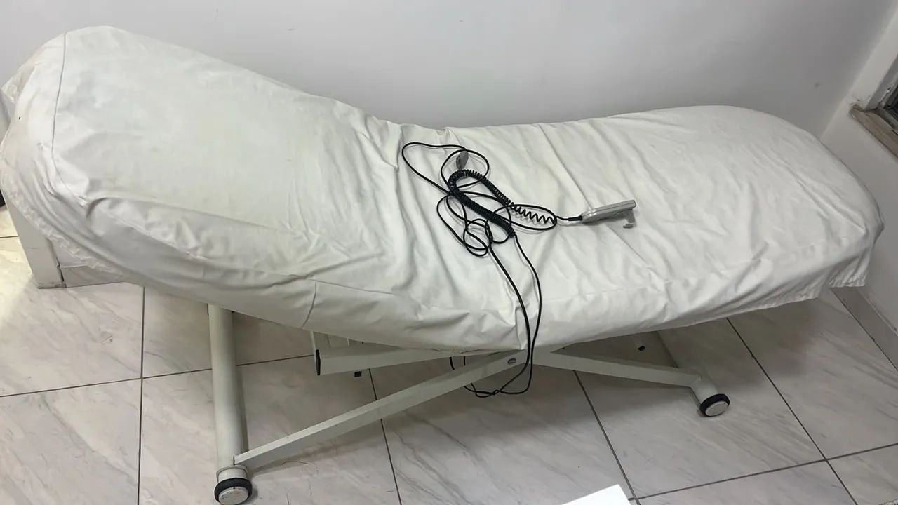 Mesa articulada médica 