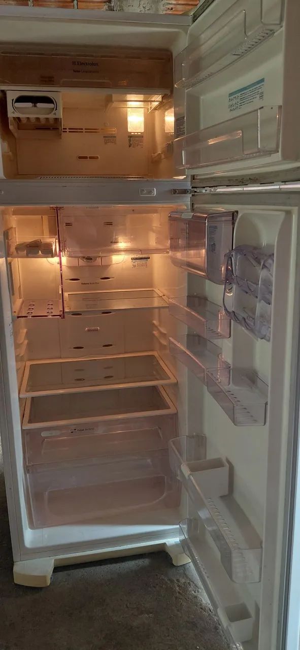 Geladeira Electrolux dúplex top frosfree. - Foto 3