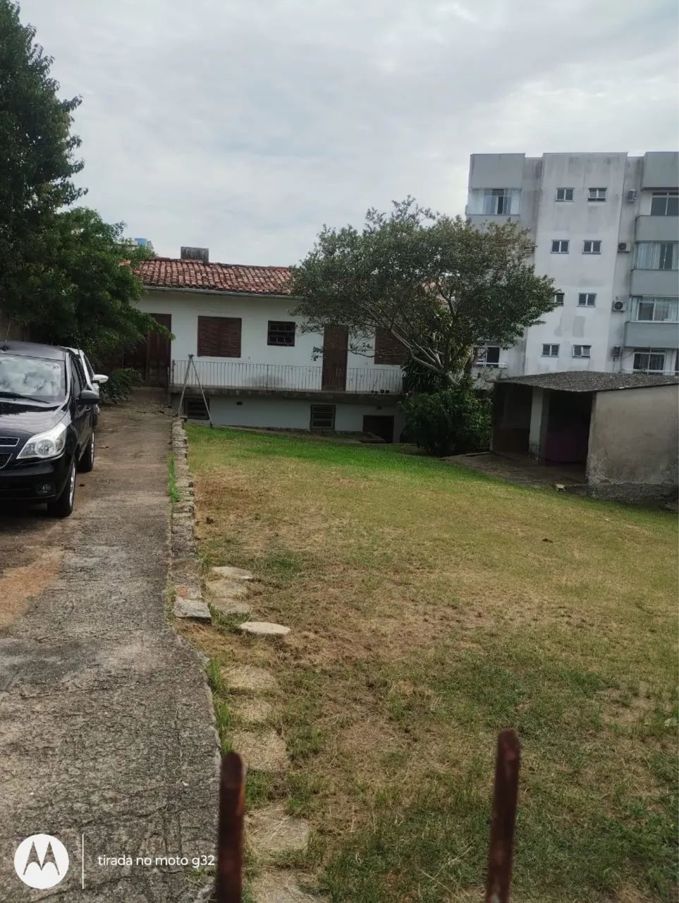Terreno em Capoeiras, ótima localização!! 