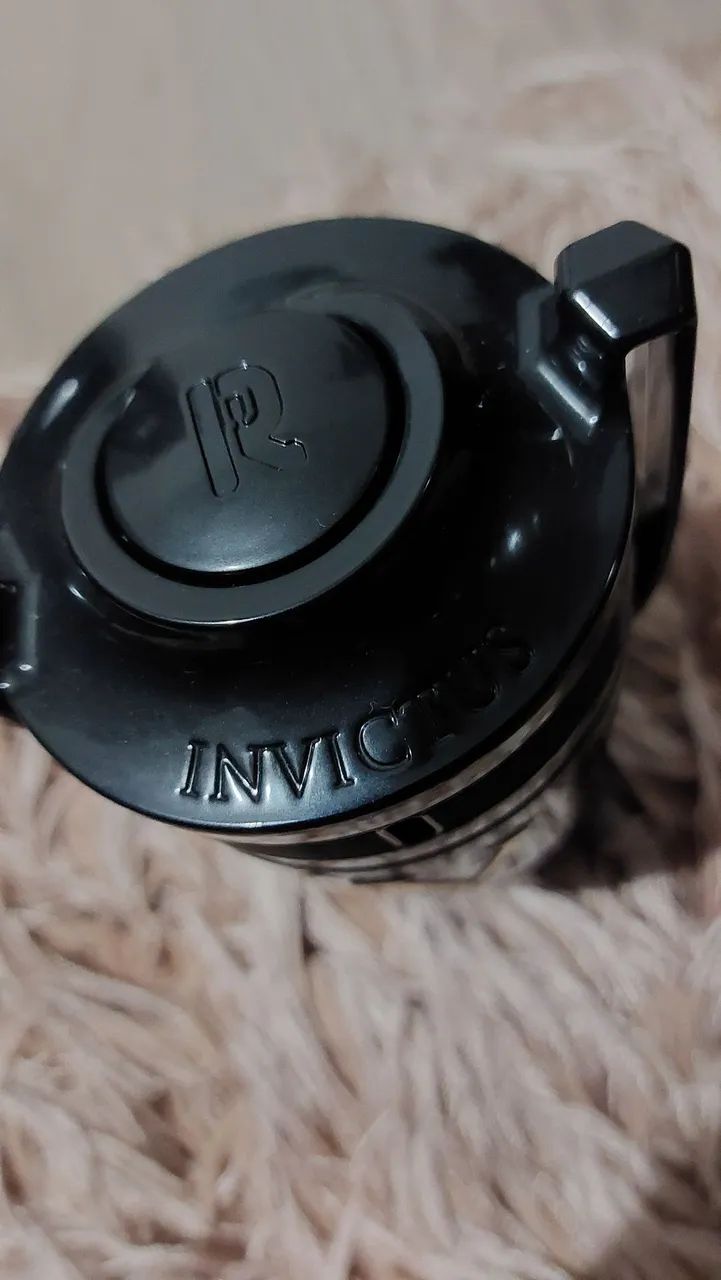 Vendo Perfume invictus victory elixir 100ml - Foto 3