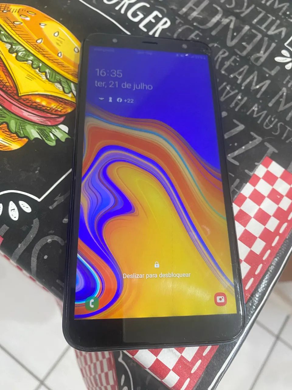 Samsung j4 32GB