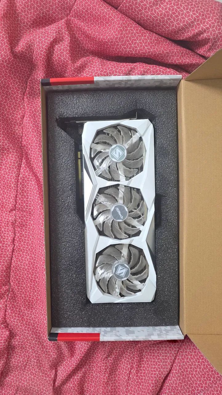 Placa de Vídeo ASRock RX 7900 GRE Steel Legend 16GB | Seminova na Caixa - Foto 3
