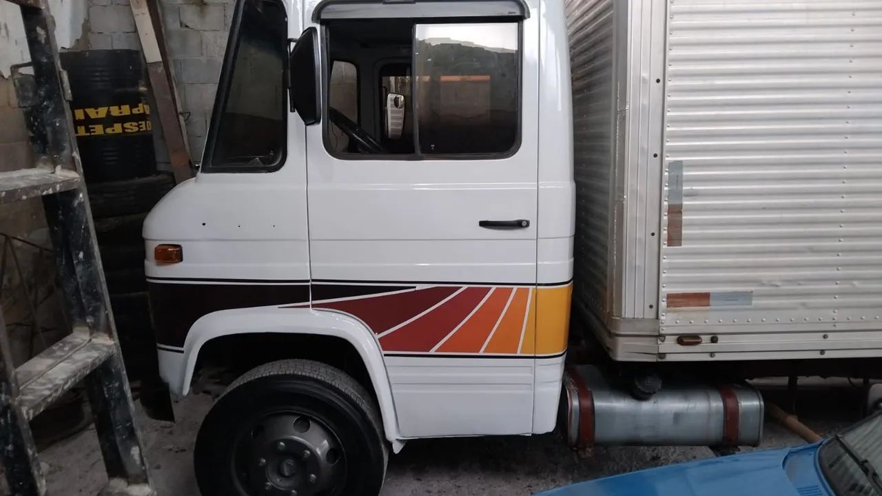Caminhão 608.   35 MIL - Foto 4