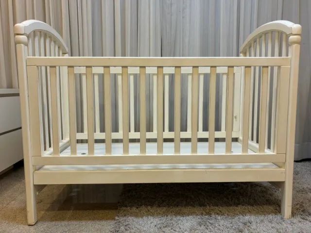 Berço Americano Clássico Premium em Madeira Maciça | Laca Branca | 150x77 | Ótimo Estado