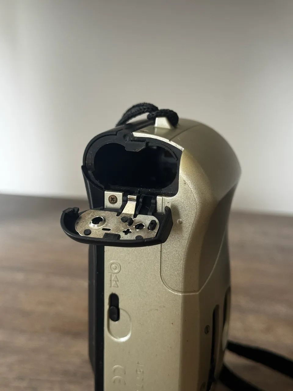 Yashica YM II-D Analógica com Flash Funcionando + Estojo - Foto 4