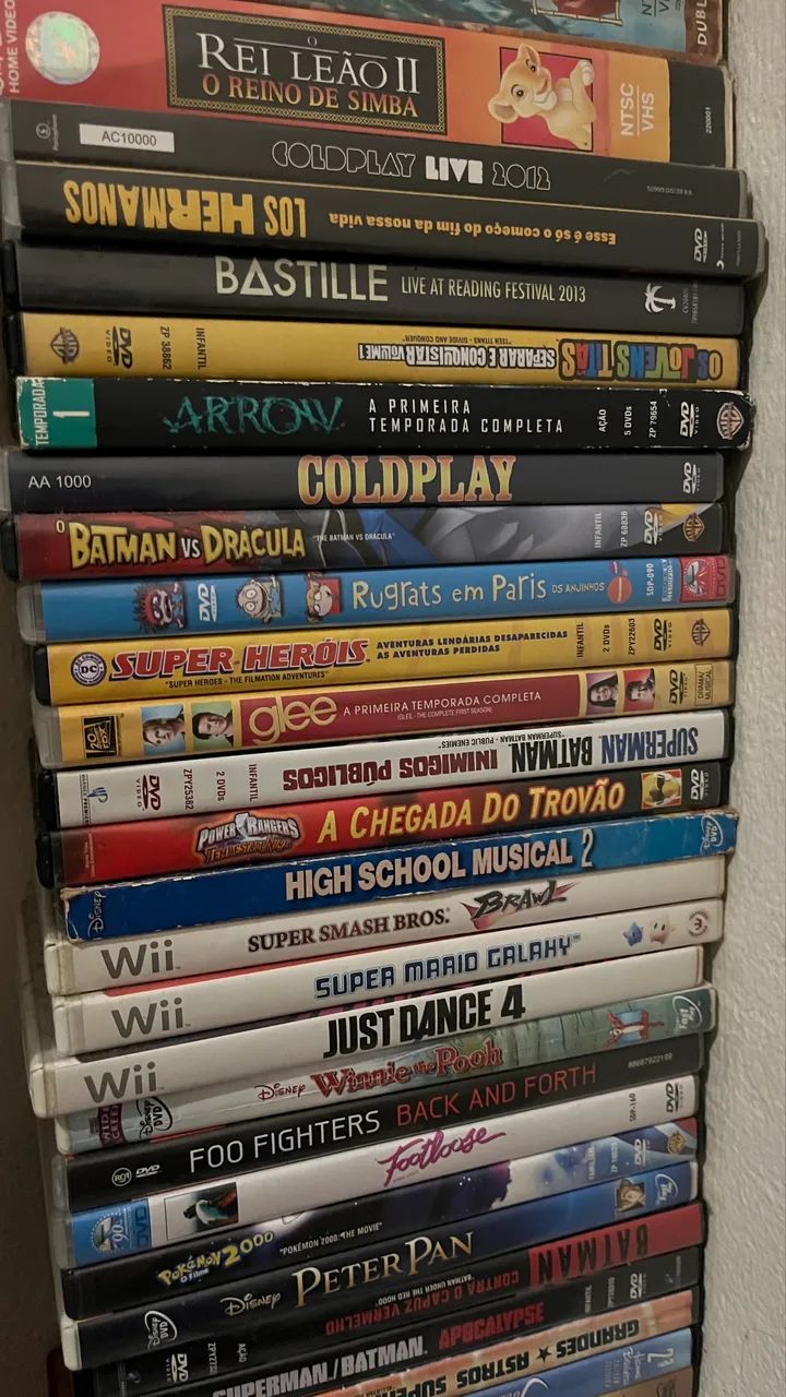 DVDs variados (Los Hermanos, Glee, Batman, Digimon, Disney, etc) - Foto 2