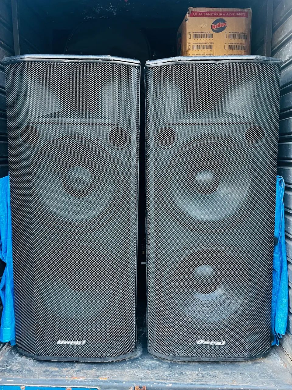 Vendo duas caixas ativas Oneal 5050 