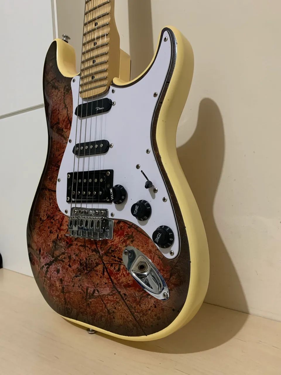 Guitarra Fender Stratocaster Chinesa - Foto 5
